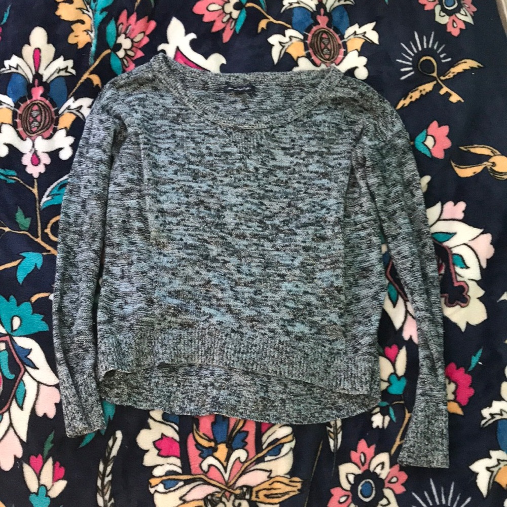 American eagle long sleeve knit sweater